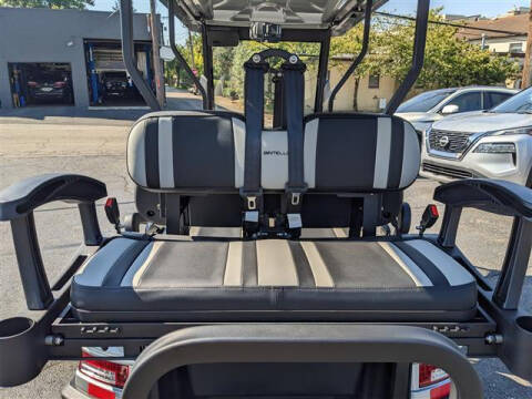 2024 Bintelli BEYOND 6PR LITHIUM 105-AH