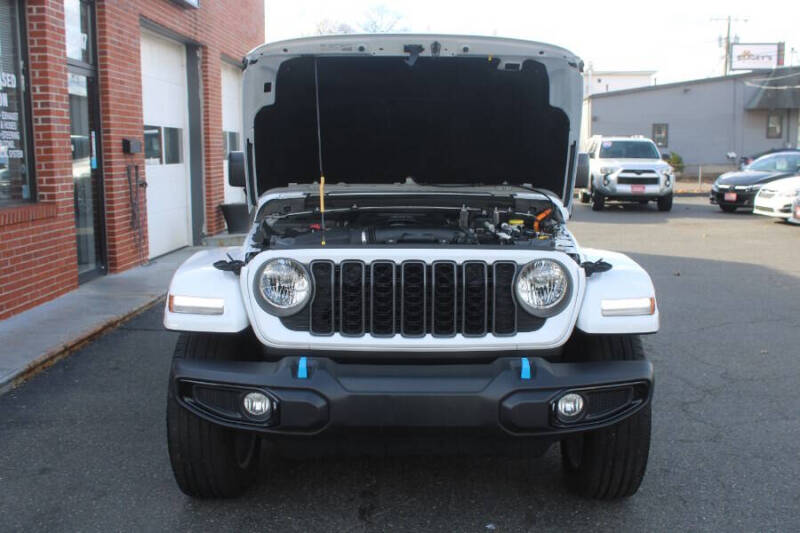 2024 Jeep Wrangler Willys 4xe