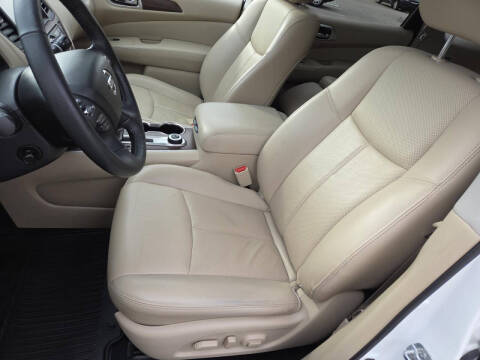 2018 Nissan Pathfinder Platinum