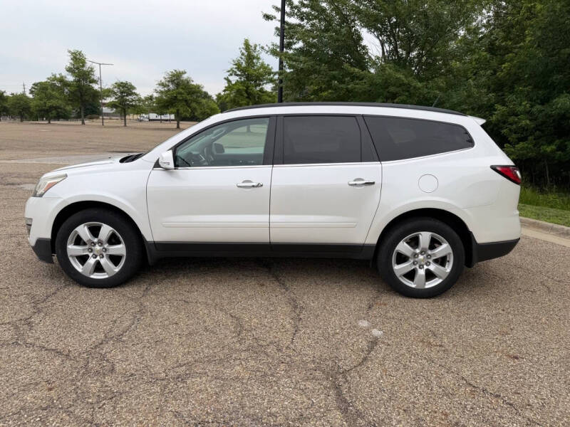 2017 Chevrolet Traverse LT