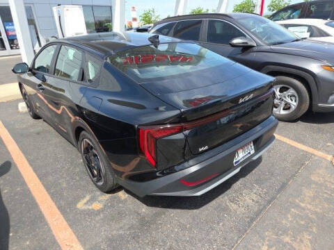 2025 Kia K4 EX