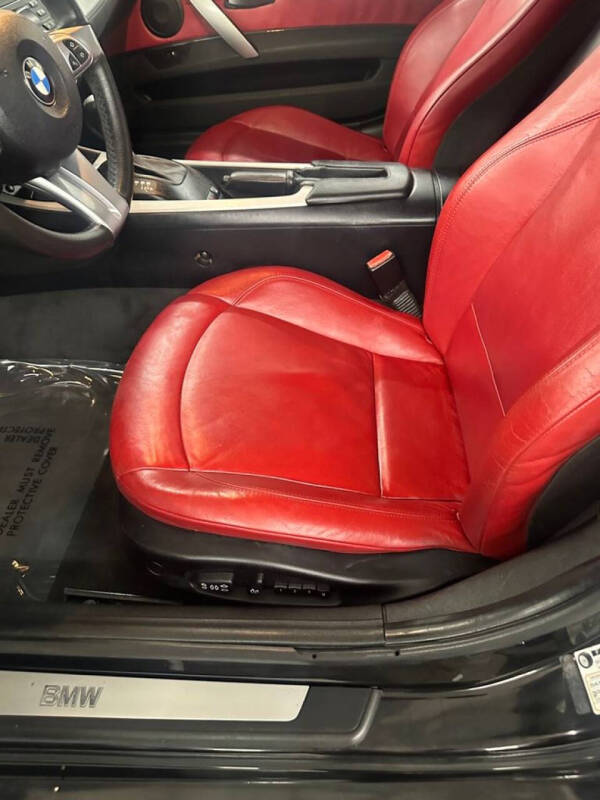 2008 BMW Z4 3.0si