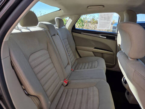 2019 Ford Fusion Hybrid SE