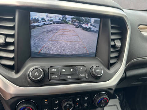 2018 GMC Acadia SLE-2