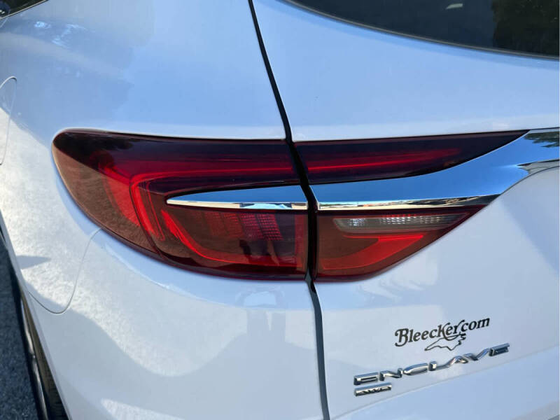 2020 Buick Enclave Essence