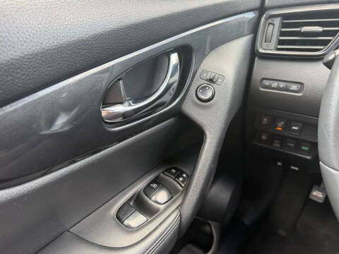 2017 Nissan Rogue