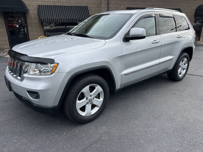 2011 Jeep Grand Cherokee Laredo's photo