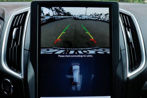 2021 Ford Edge Titanium