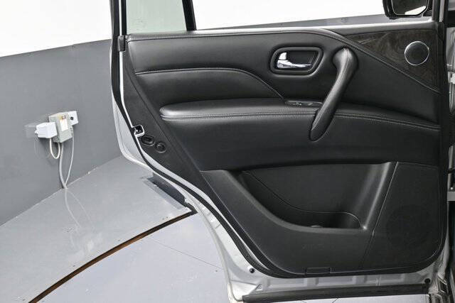 2021 Infiniti QX80 Luxe