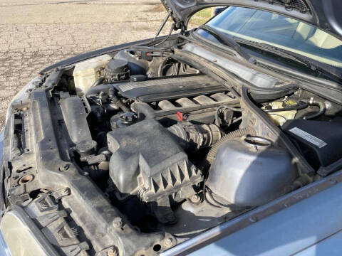 2000 BMW 3 Series 323i