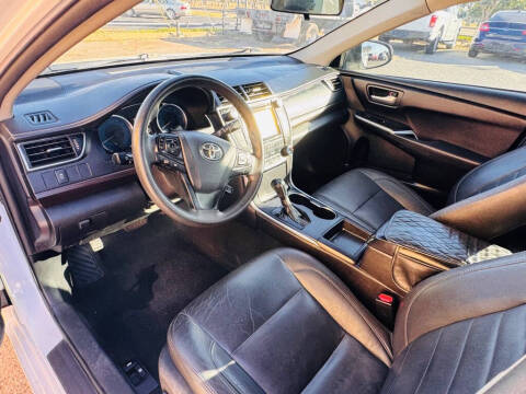 2017 Toyota Camry LE