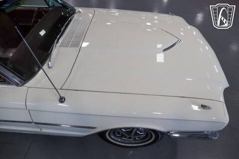 1966 Ford Thunderbird