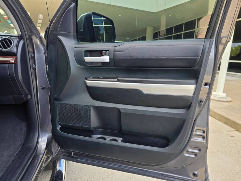 2017 Toyota Tundra Limited