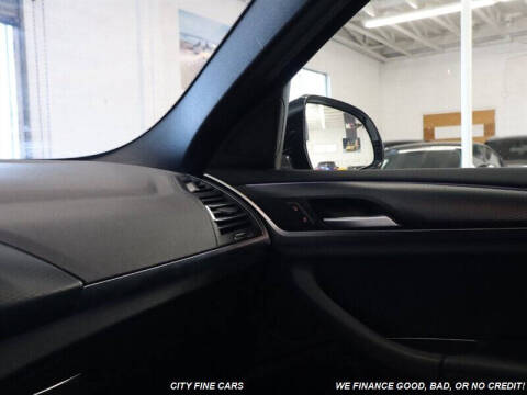 2022 BMW X4 xDrive30i