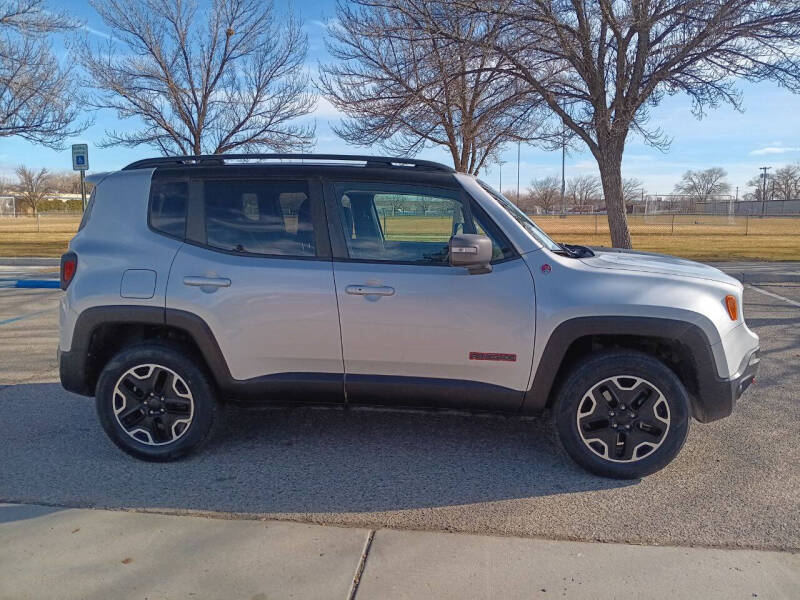 2017 Jeep Renegade Trailhawk