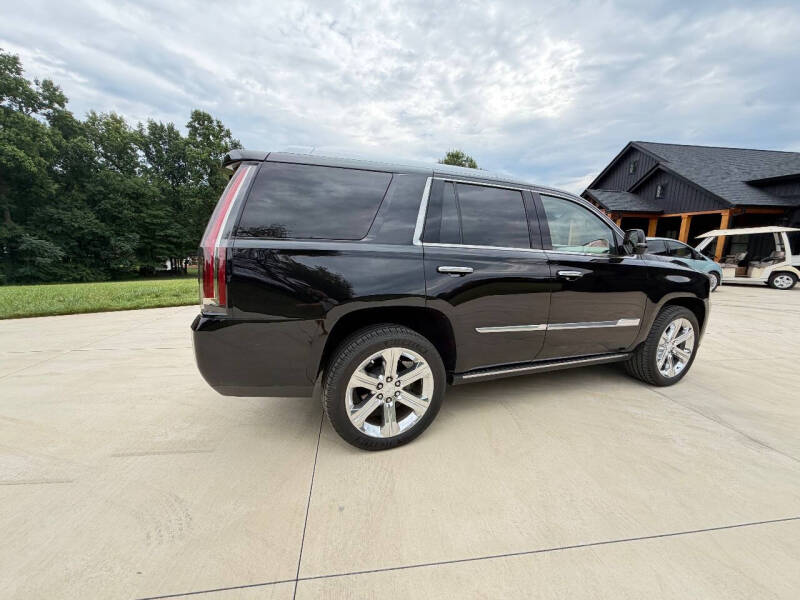 2016 Cadillac Escalade Platinum