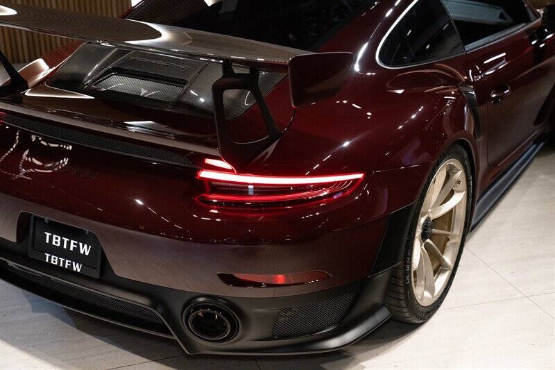 2018 Porsche 911 GT2 RS