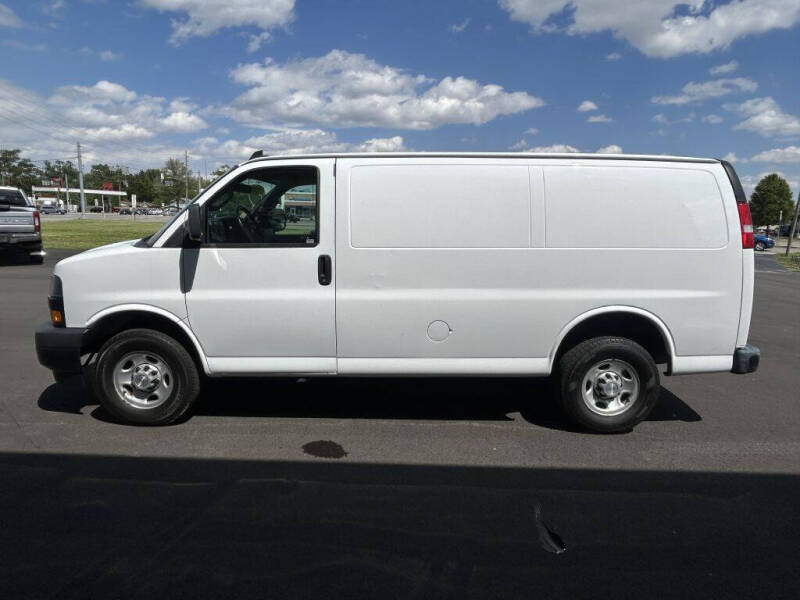 2021 Chevrolet Express 2500