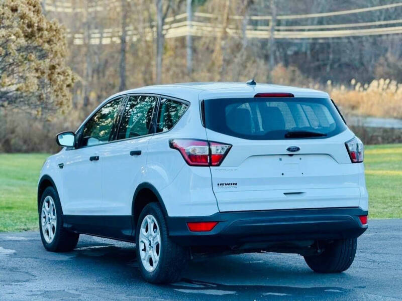 2017 Ford Escape S