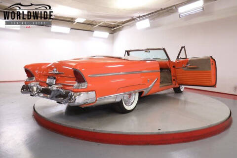 1955 Lincoln Capri