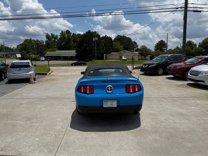 2010 Ford Mustang V6 Premium