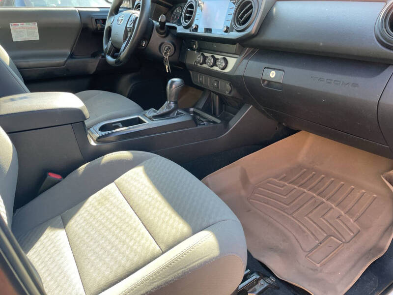 2020 Toyota Tacoma SR