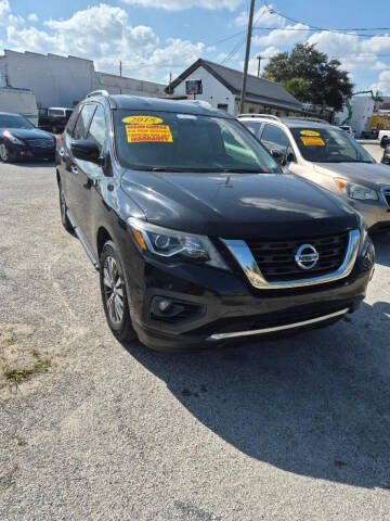 2018 Nissan Pathfinder SV