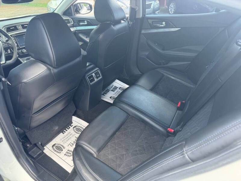 2016 Nissan Maxima 3.5 SR