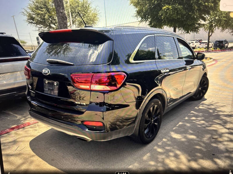 2020 Kia Sorento EX V6