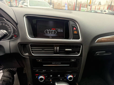 2017 Audi Q5 2.0T quattro Premium Plus