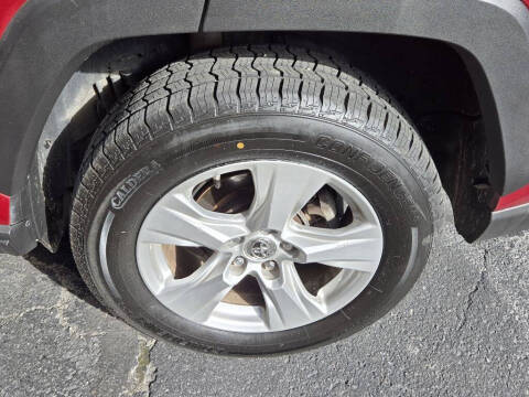 2019 Toyota RAV4 Hybrid LE