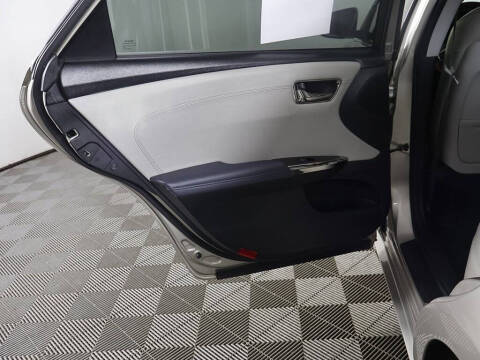 2013 Toyota Avalon XLE