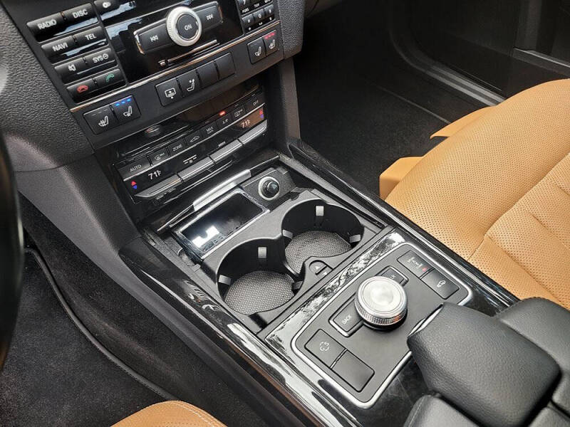 2010 Mercedes-Benz E-Class