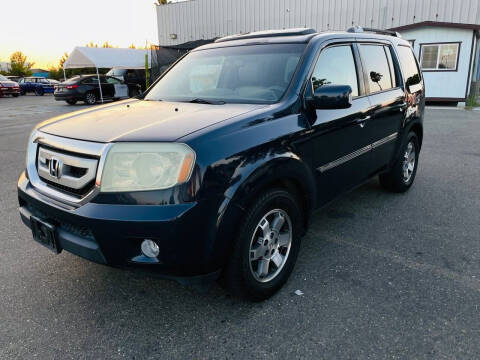 2010 Honda Pilot for sale at Lux Global Auto Sales in Sacramento CA