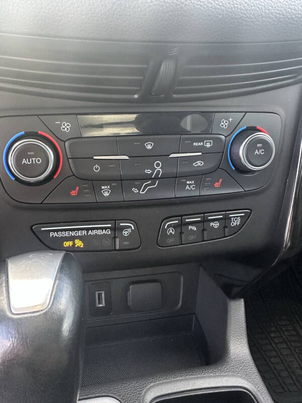 2017 Ford Escape Titanium