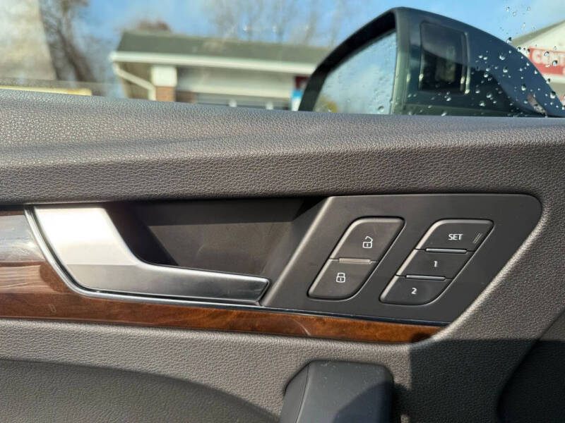 2019 Audi Q5 quattro Premium Plus 45 TFSI