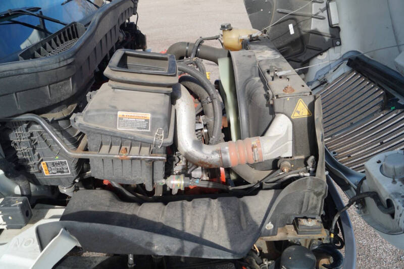 2021 International MV607