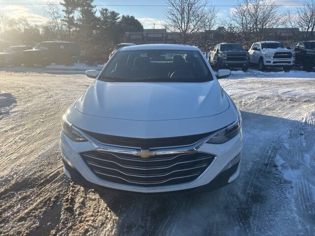 2024 Chevrolet Malibu LT