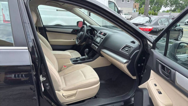 2018 Subaru Outback 2.5i