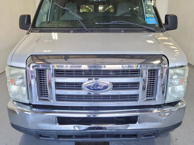 2011 Ford E-Series