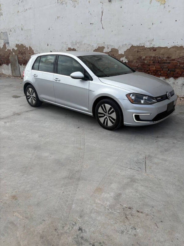 2016 Volkswagen e-Golf SE