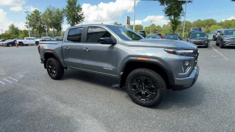 2025 GMC Canyon Elevation