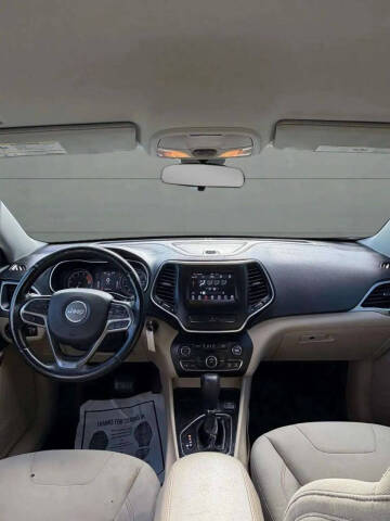 2019 Jeep Cherokee Latitude