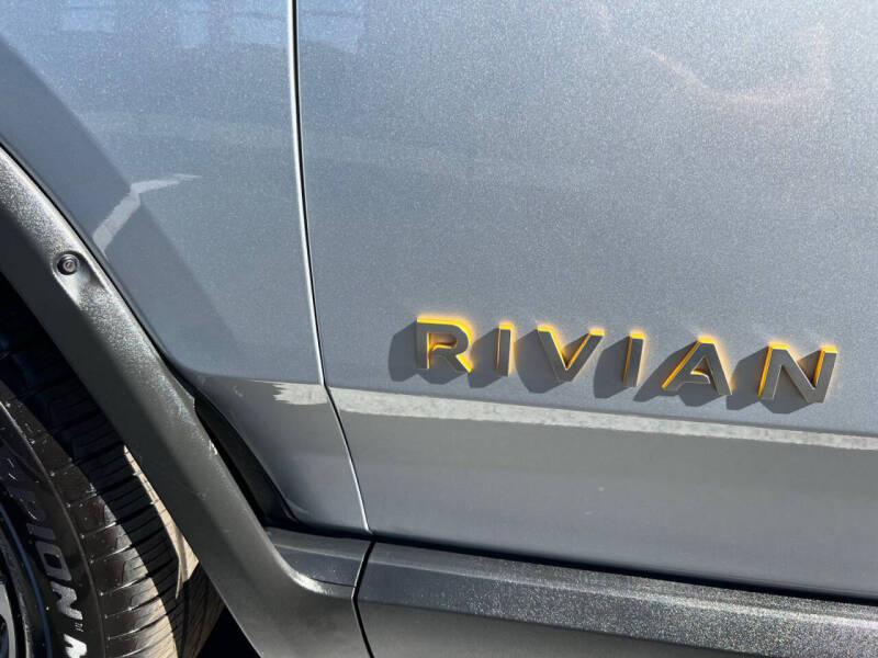 2022 Rivian R1T Launch Edition