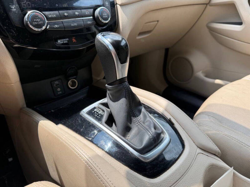 2017 Nissan Rogue