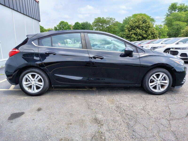 2017 Chevrolet Cruze LT Auto