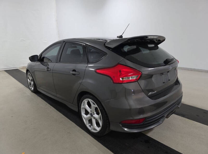 2016 Ford Focus ST