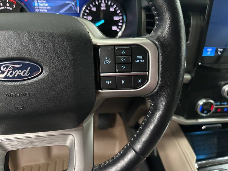 2023 Ford Expedition MAX XLT