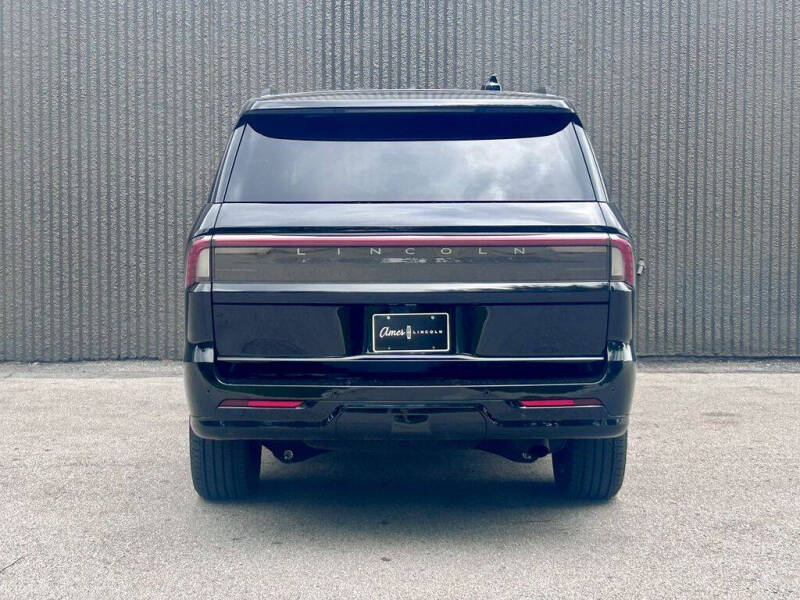2025 Lincoln Navigator Reserve
