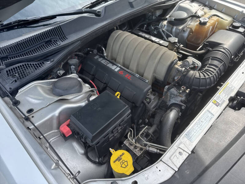 2009 Dodge Challenger SRT8